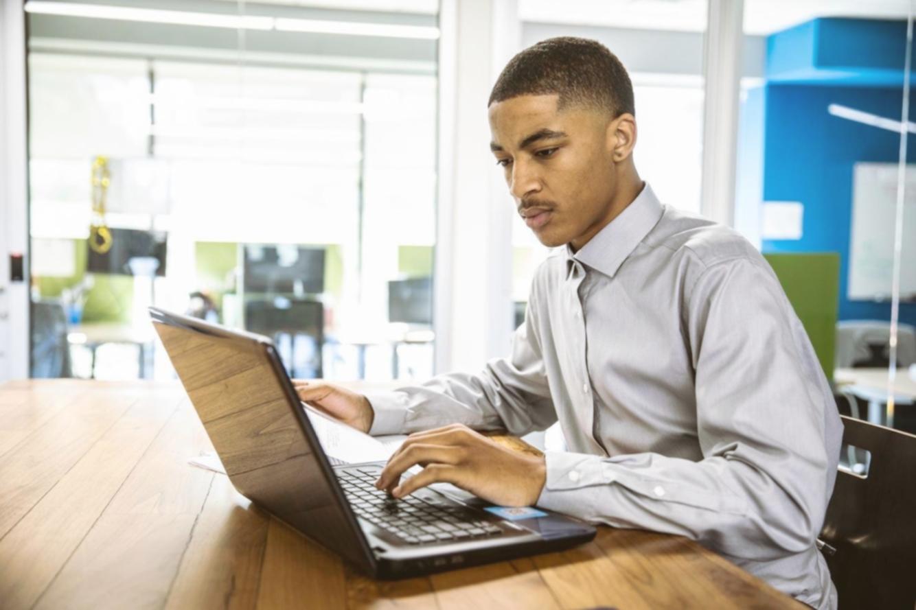 Interaktive Lernumgebung mit strukturierten Modulen